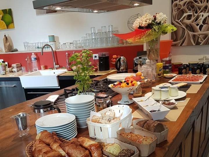 La Maison Des Marronniers Acomodação com café da manhã Uzès Exterior foto